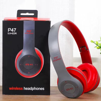 P47 wireless Bluetooth headphones in blue – folded and unfolded